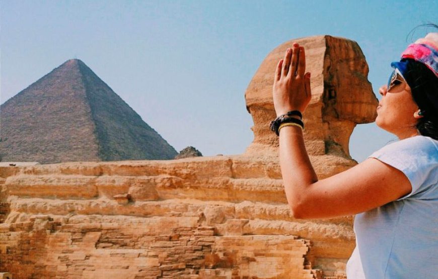 Giza Pyramids and Sphinx Half-Day Tour