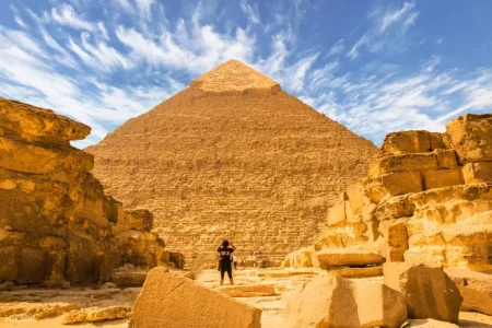 Giza Pyramids and Sphinx Half-Day Tour