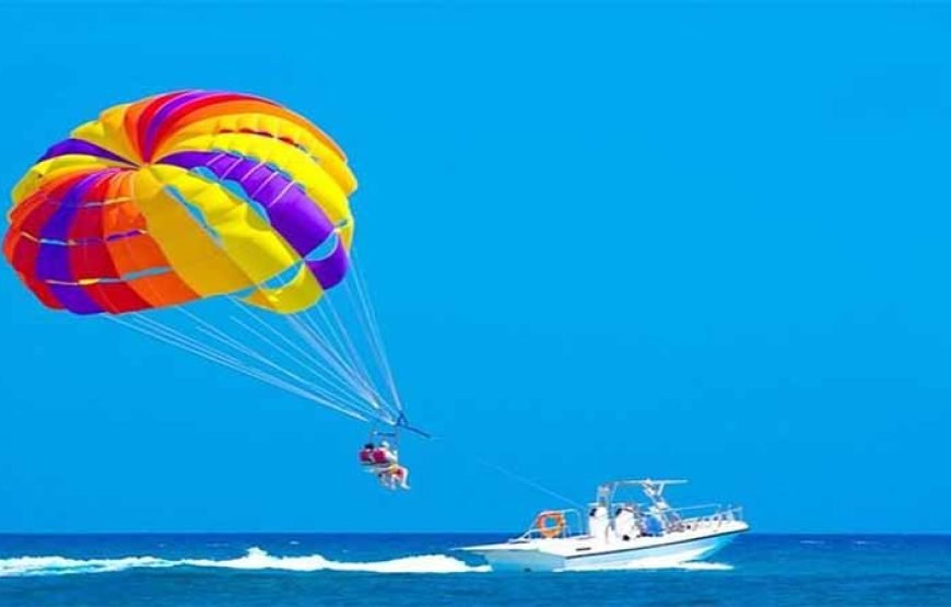 Parasailing Adventure in Hurghada