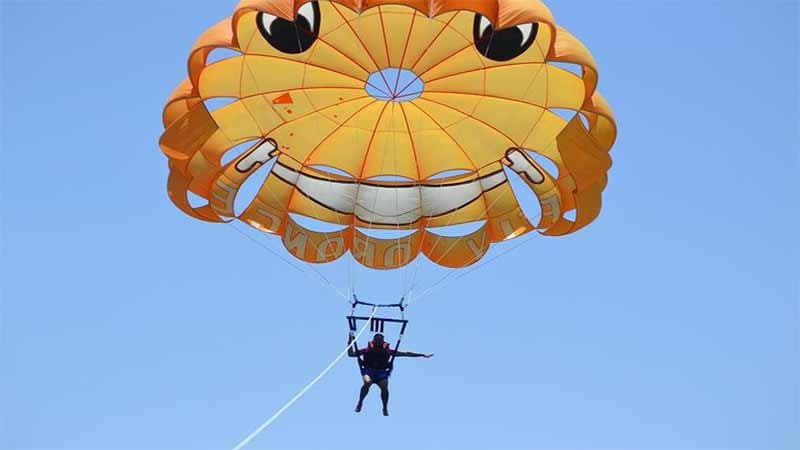 Parasailing in Hurghada