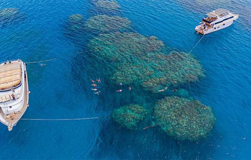 Bianca Island (Ex Utopia) Snorkeling, Water Sports & Foam Party : Hurghada