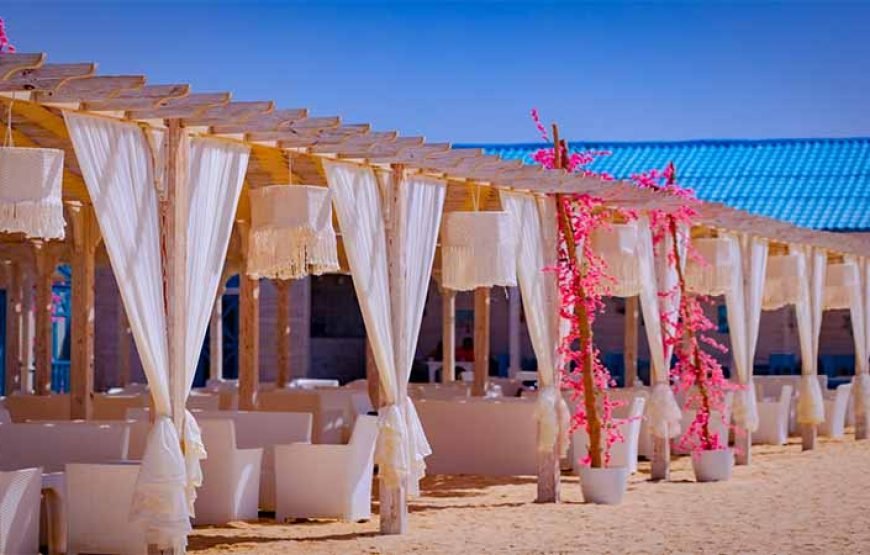 Bianca Island (Ex Utopia) Snorkeling, Water Sports & Foam Party : Hurghada