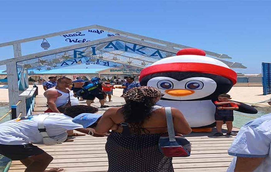 Bianca Island (Ex Utopia) Snorkeling, Water Sports & Foam Party : Hurghada